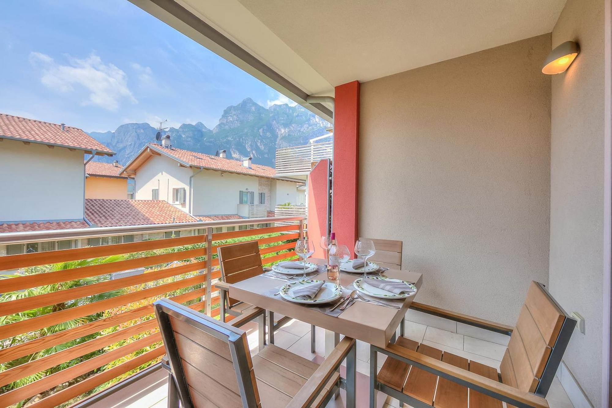 Casa Margherita Few Minutes From Lake - Happy Rentals Рива-дель-Гарда Екстер'єр фото